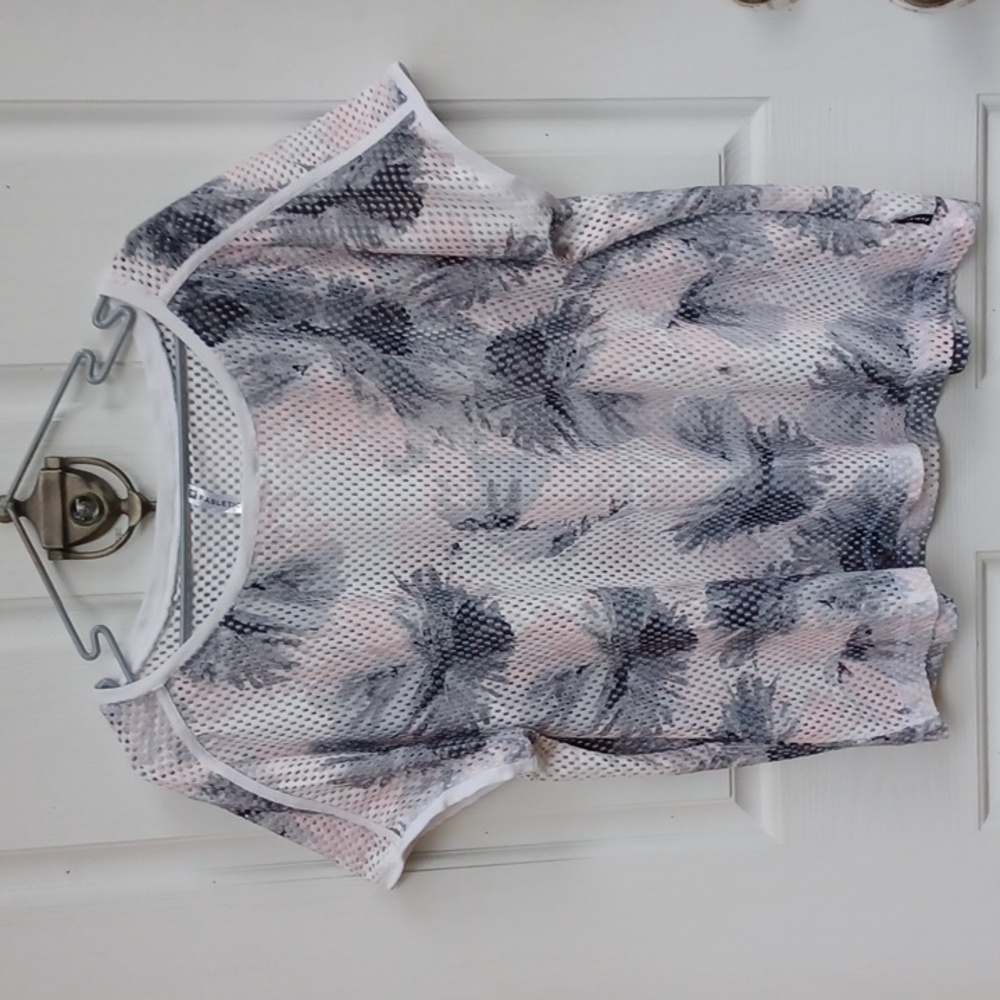 FABLETICS Plus Size Floral Mesh Yoga Top Sz XXL